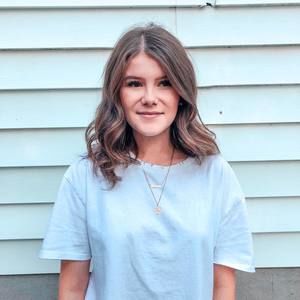 Meet your Posher, Brooke